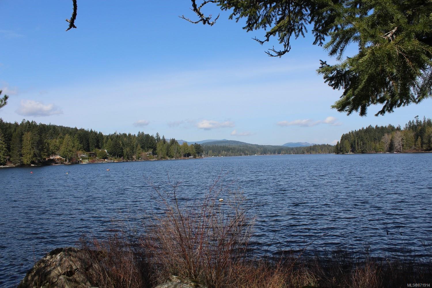 1480 Shawnigan Lake Road, Shawnigan Lake, BC, V0R 2W5 871914 Broker