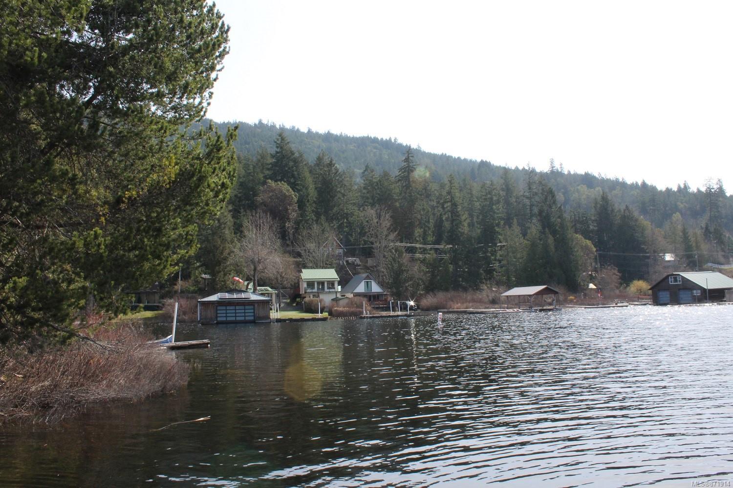 1480 Shawnigan Lake Road, Shawnigan Lake, BC, V0R 2W5 871914 Broker