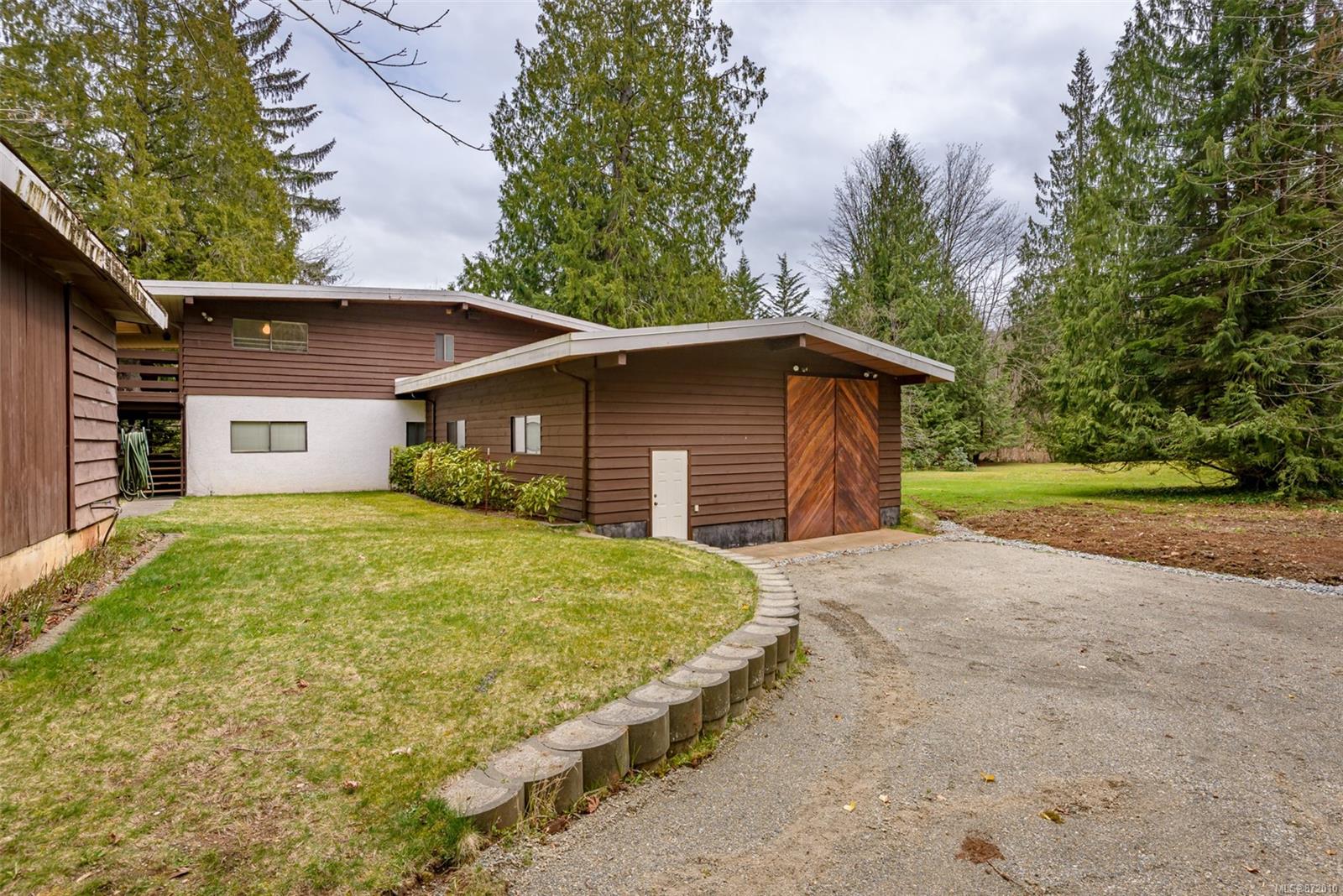 4365 Munster Road, Courtenay, BC, V9N 9H1 872010 Tessa Procter Realty