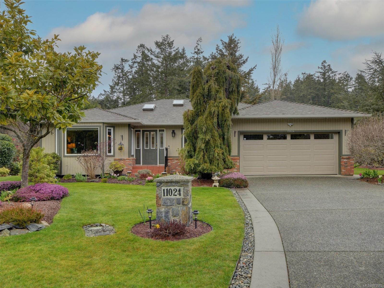 11024 Tryon Place, North Saanich, BC, V8L 5H6 872513 Alex Rose