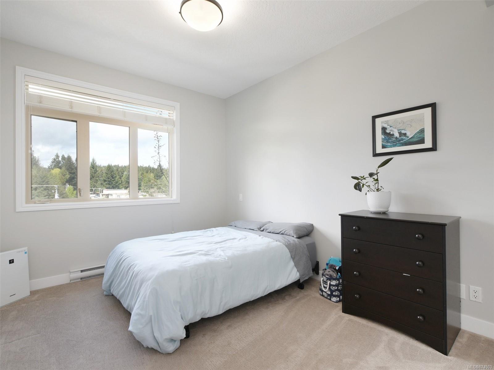 305 623 Treanor Avenue, Langford, BC, V9B 0B1 874503 Victoria Real