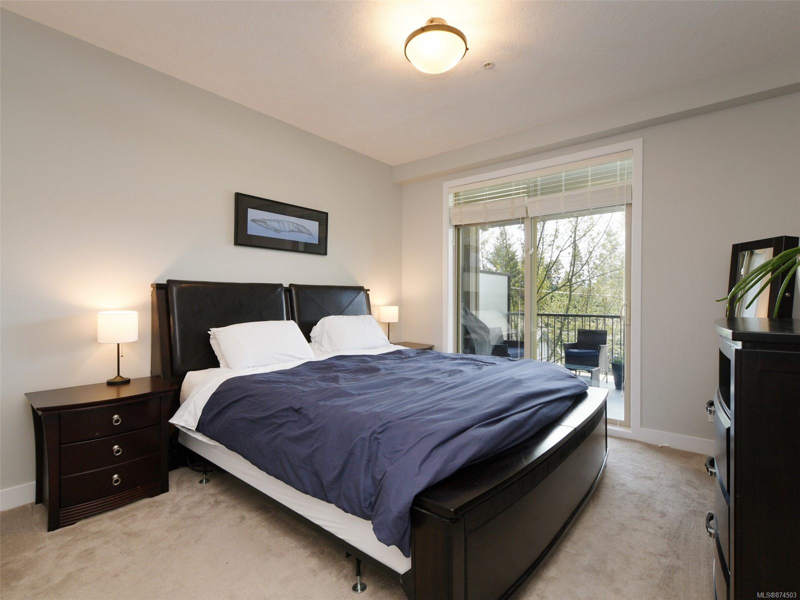 305 623 Treanor Avenue, Langford, BC, V9B 0B1 874503 Victoria Real