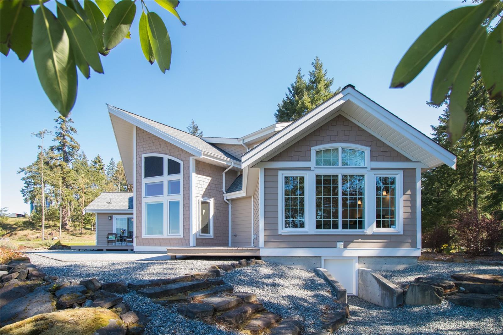 5075 Aho Road, Ladysmith, BC, V9G 2B8 874528 Carol Warkentin and