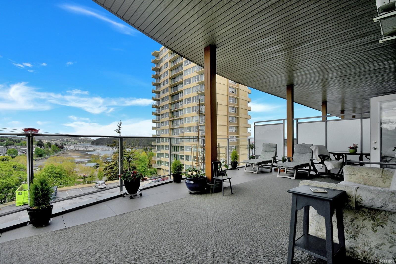 402 10 Chapel Street, Nanaimo, BC, V9R 5H2 874957 Vancouver Island