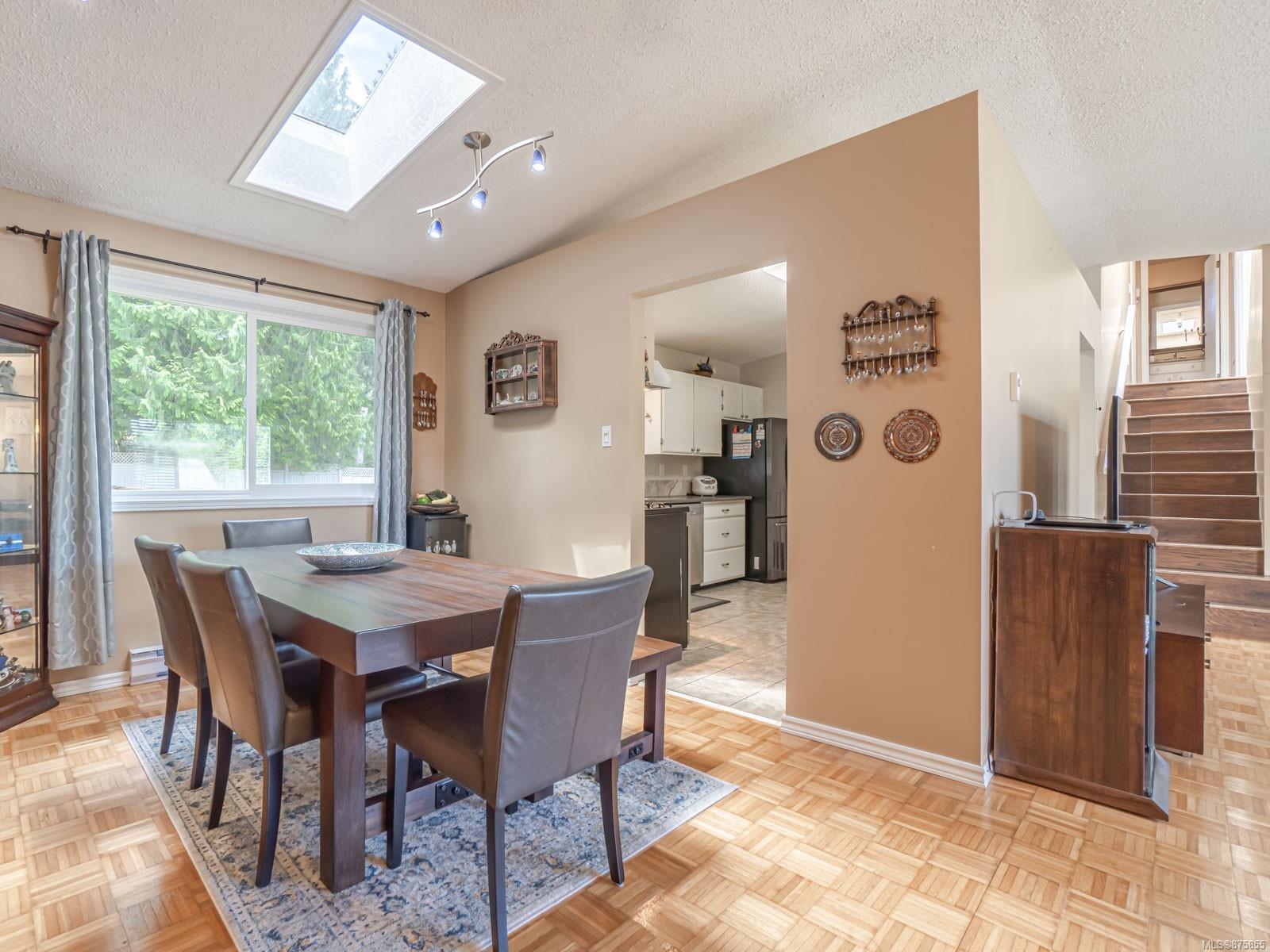 5589 Kenwill Drive, Nanaimo, BC, V9T 5M5 875855 Ty Collyer Real Estate