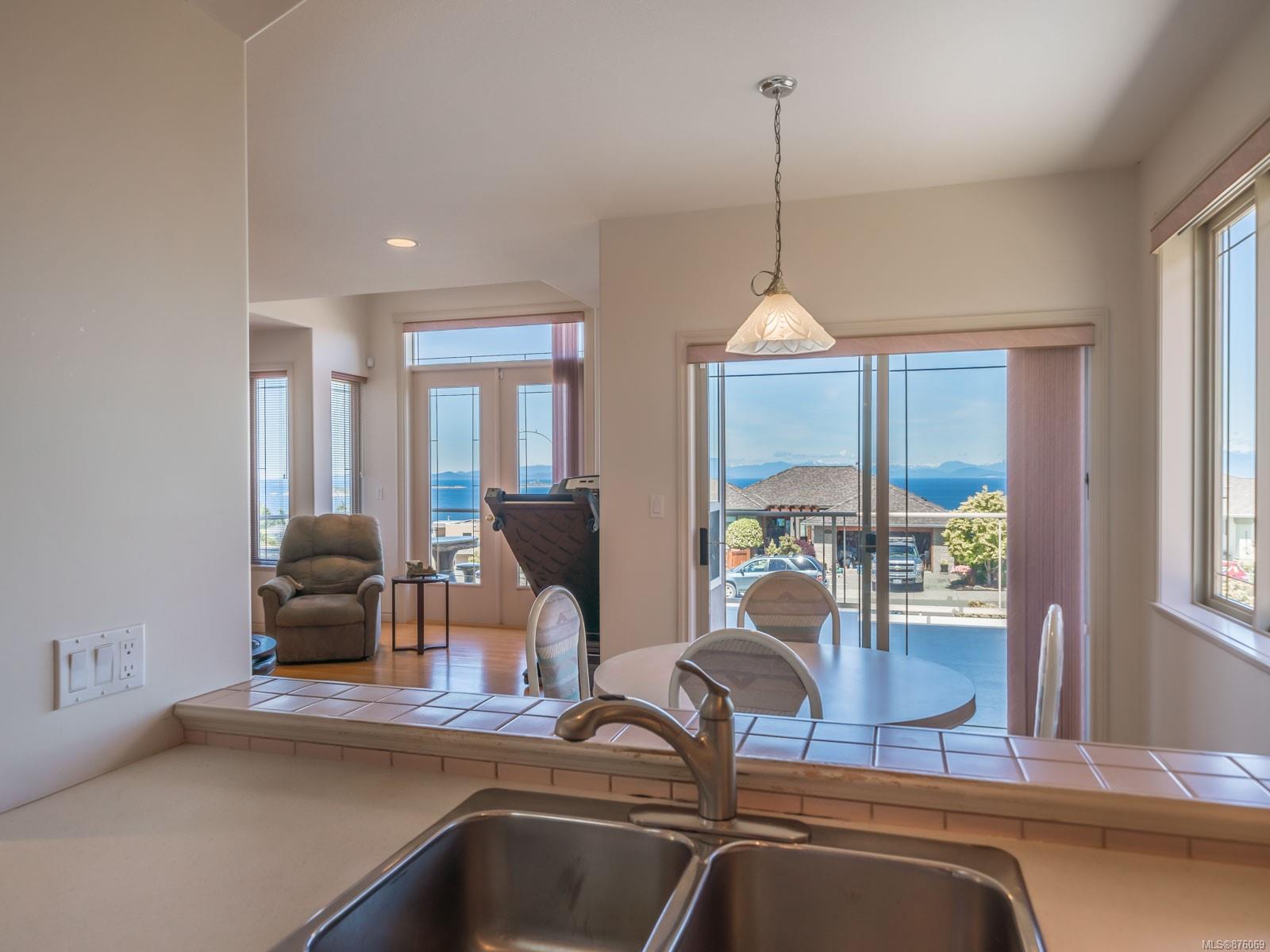 6559 Groveland Drive, Nanaimo, BC, V9V 1P7 876069 Susan McGougan