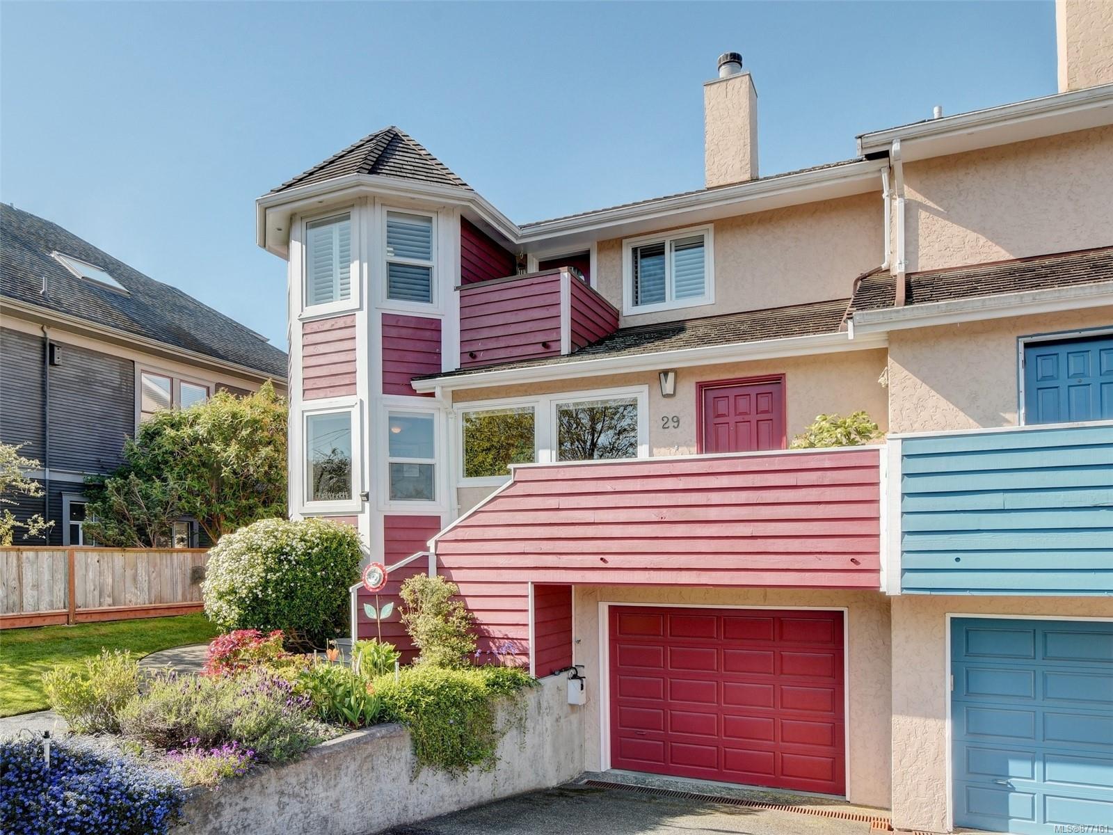 29 416 Dallas Road, Victoria, BC, V8V 1A9 877161 David Brown