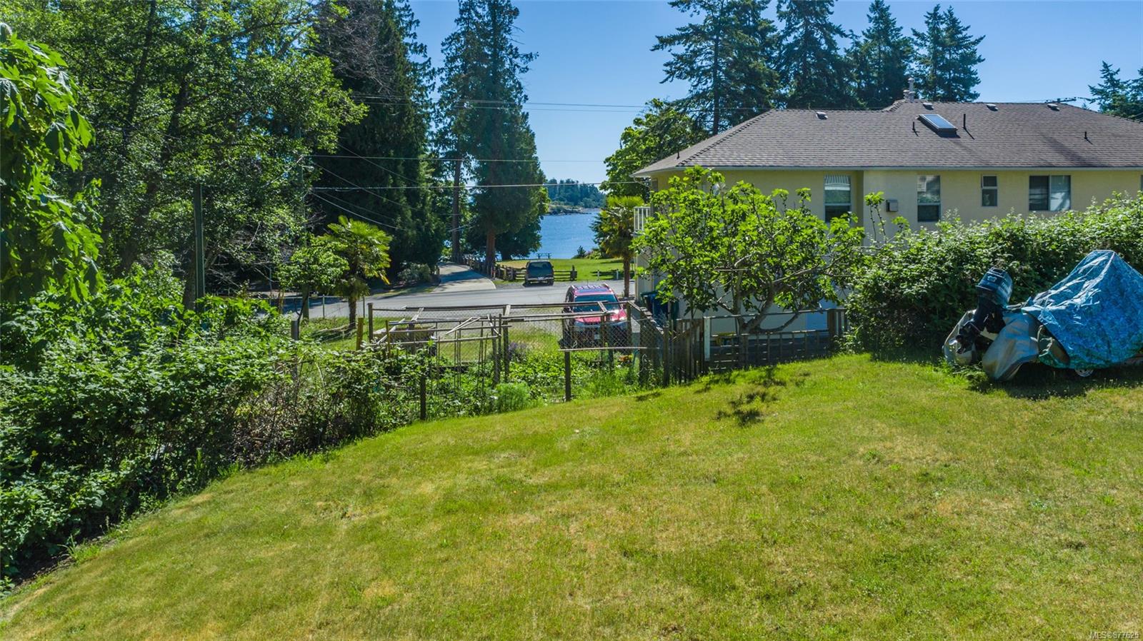 4220 Hammond Bay Road, Nanaimo, BC, V9T 5A8 877625 Susan McGougan