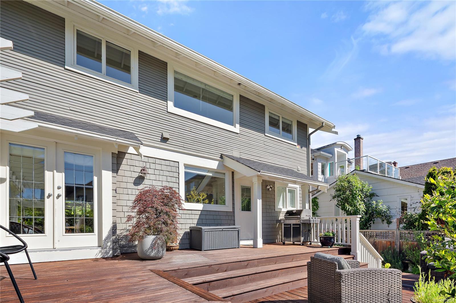 163 Bushby Street, Victoria, BC, V8S 1B5 878258 Marten Homes Real Estate PREC