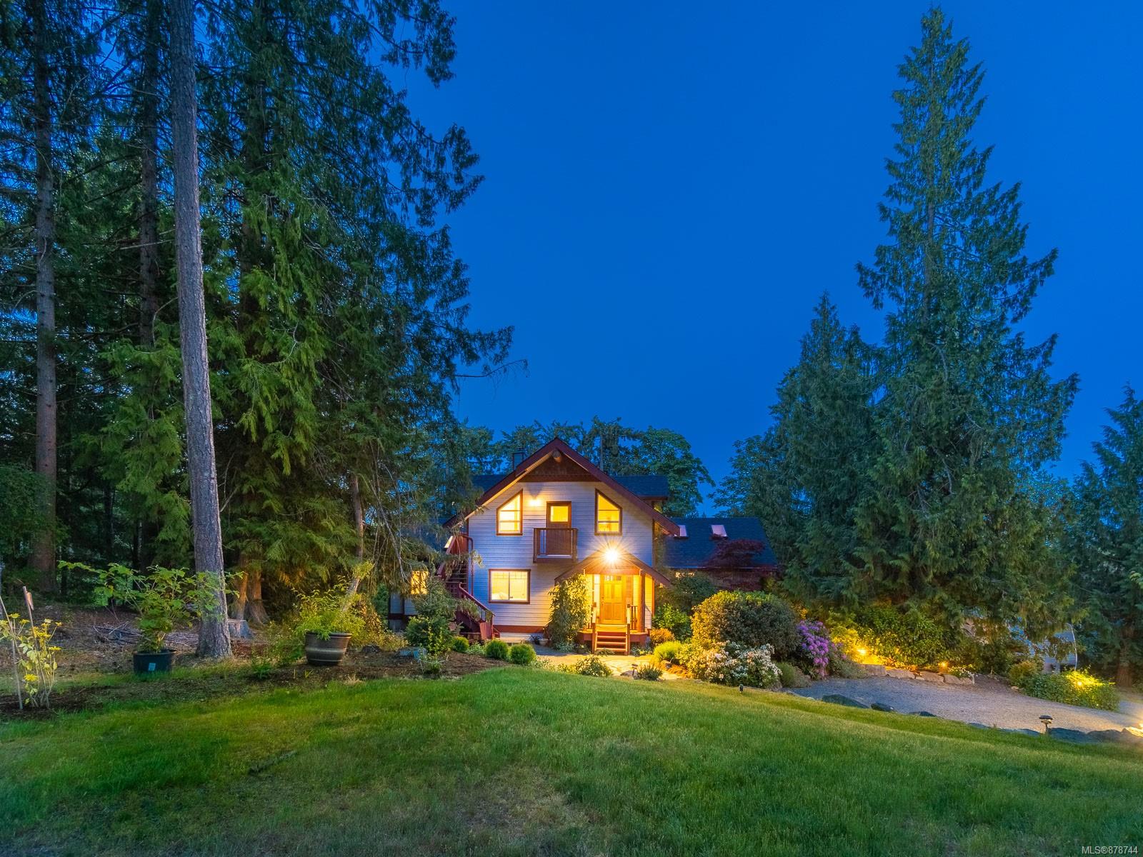 1298 Fielding Road, Nanaimo, BC, V9X 1K8 878744 Carol Warkentin and