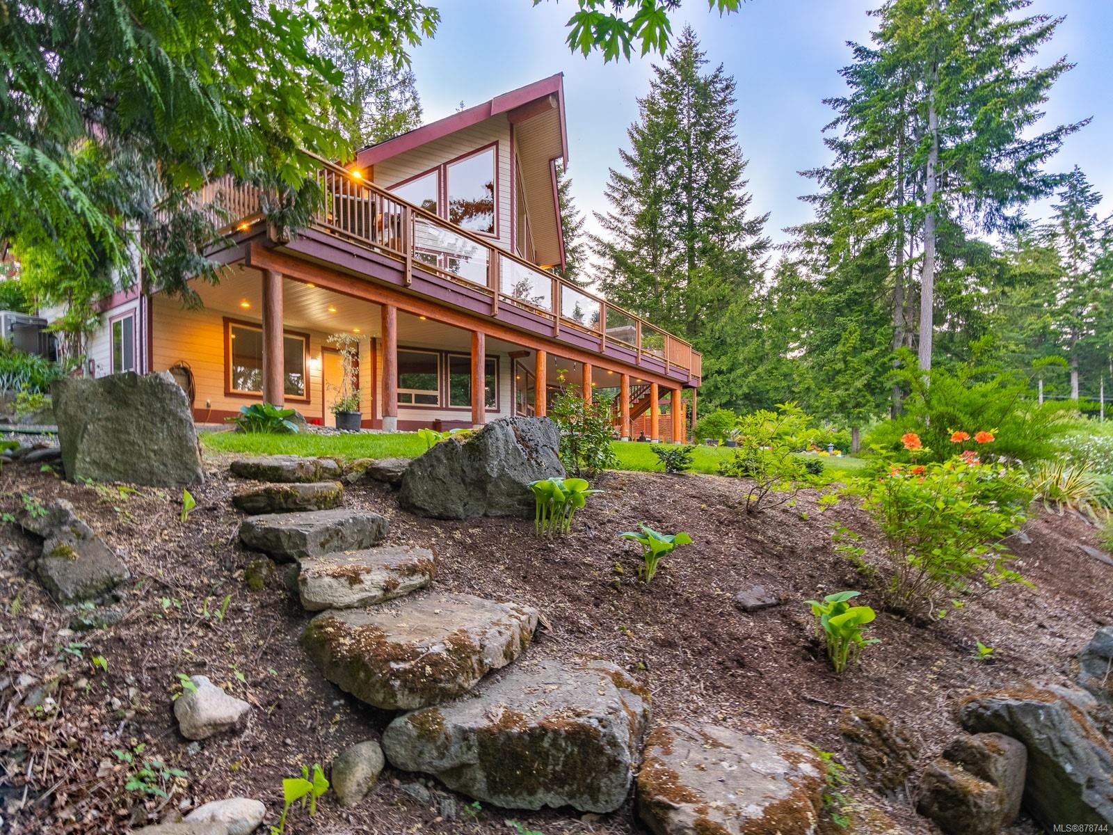 1298 Fielding Road, Nanaimo, BC, V9X 1K8 878744 Carol Warkentin and