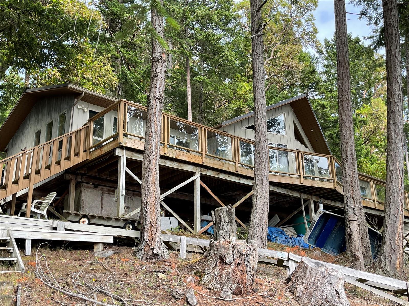 837 Apple Orchard Way, Mudge Island, BC, V0V 0V0 879356 Susan McGougan Personal Real Estate