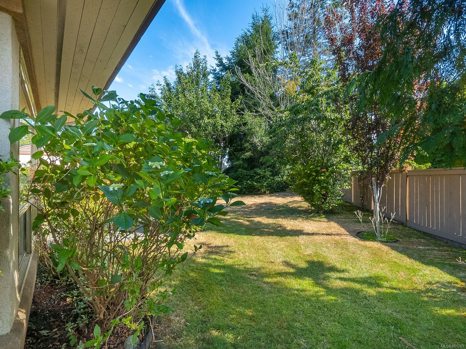 16 310 Pym Street, Parksville, BC, V9P 2P4 881761 Carol Warkentin