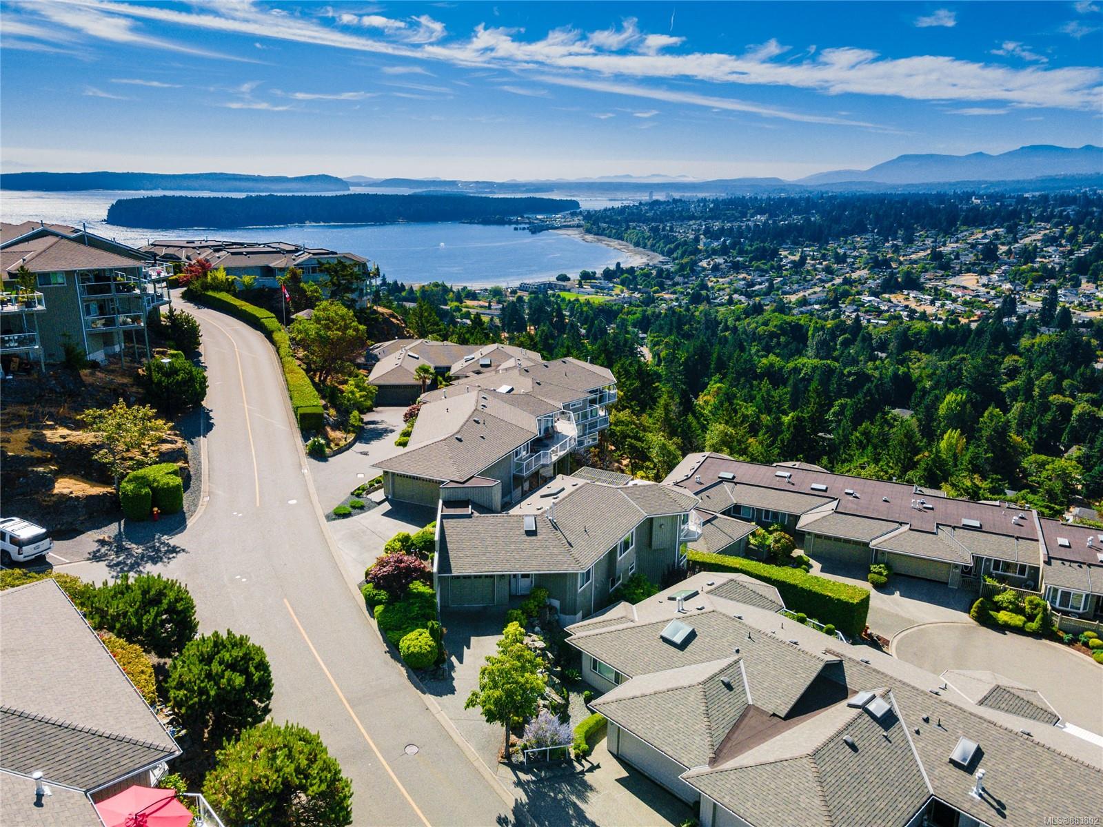 3379 Edgewood Drive, Nanaimo, BC, V9T 5V2 883802 Cody Dreger and