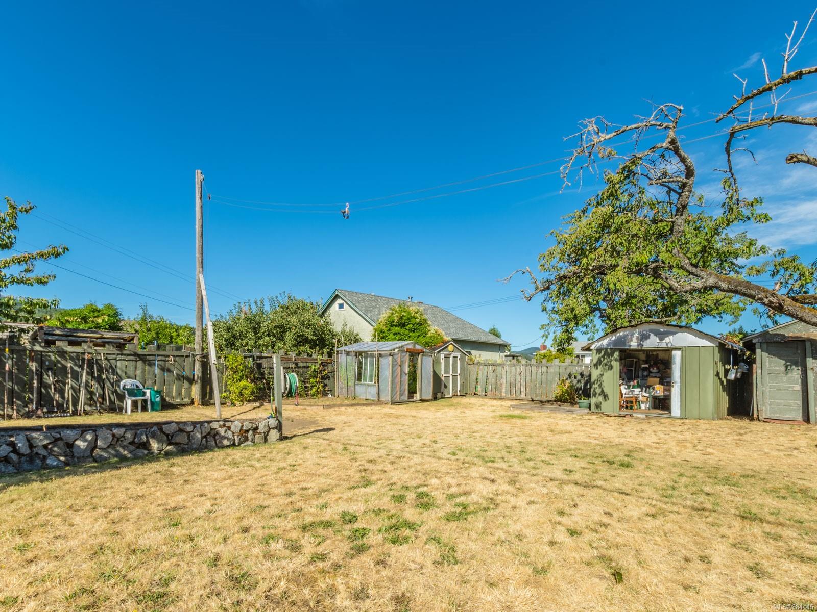 730 4th Avenue, Ladysmith, BC, V9G 1T4 884145 Carol Warkentin and