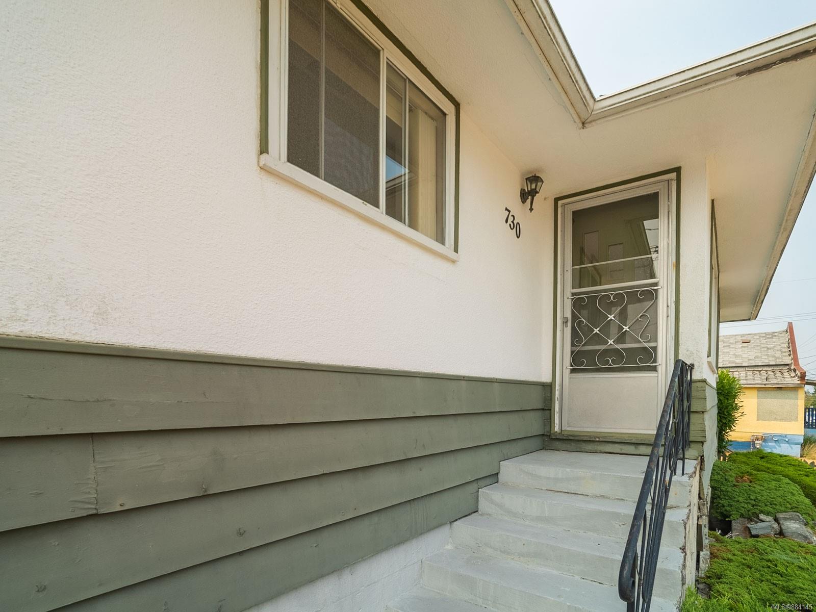 730 4th Avenue, Ladysmith, BC, V9G 1T4 884145 Carol Warkentin and