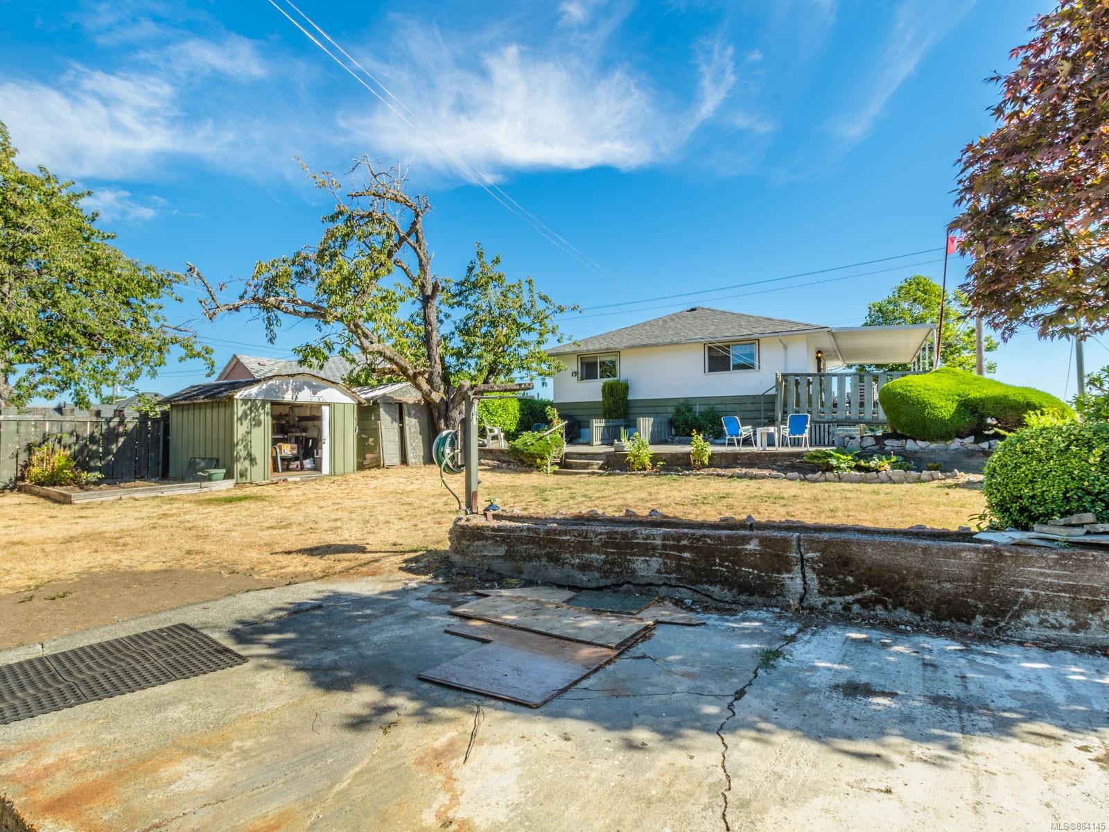 730 4th Avenue, Ladysmith, BC, V9G 1T4 884145 Carol Warkentin and