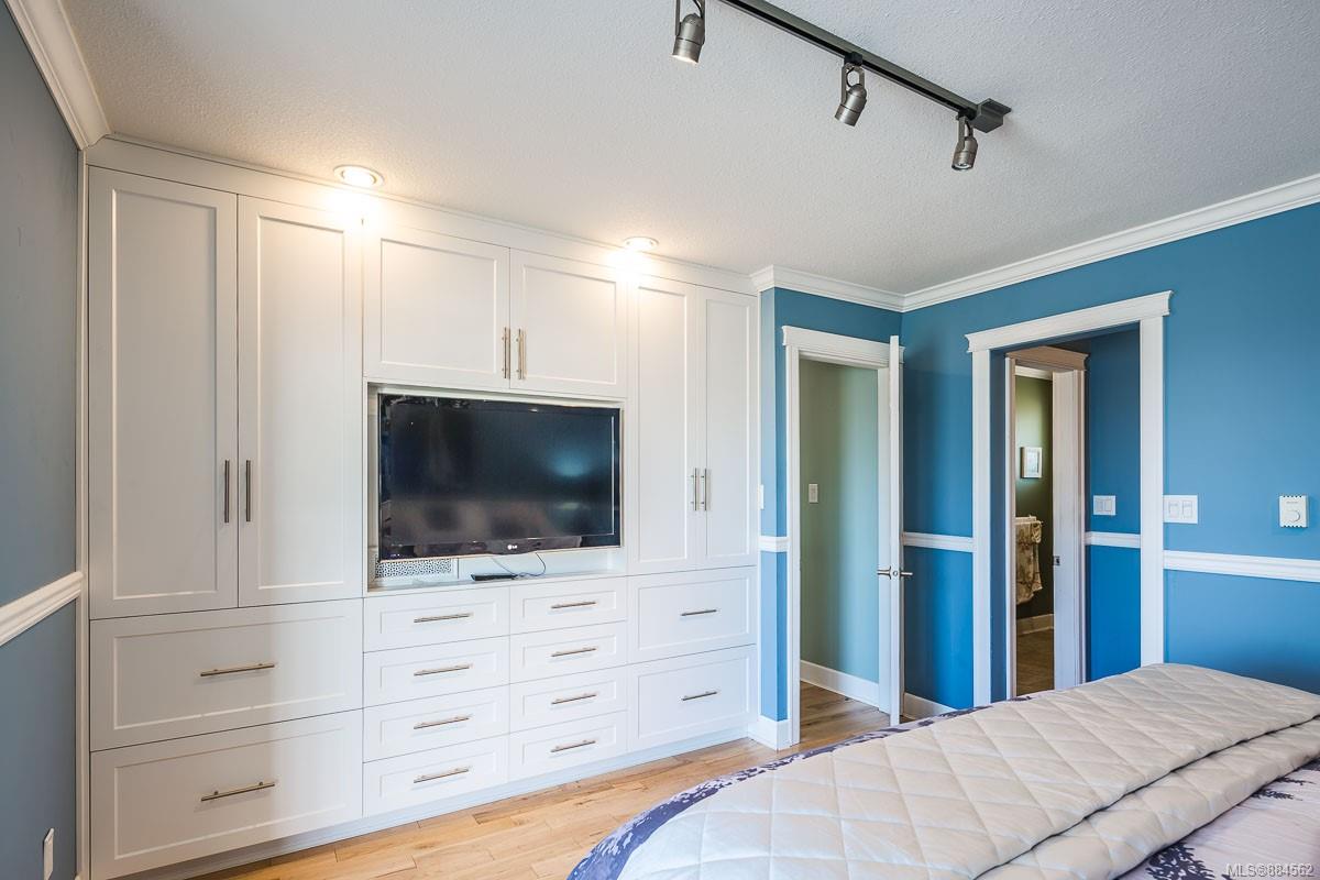 2745 Departure Bay Road, Nanaimo, BC, V9S 3W9 884562 Carol