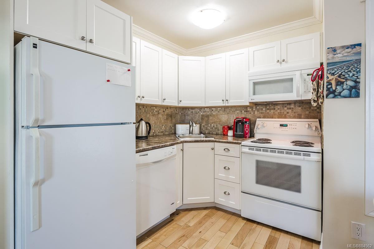 2745 Departure Bay Road, Nanaimo, BC, V9S 3W9 884562 Carol