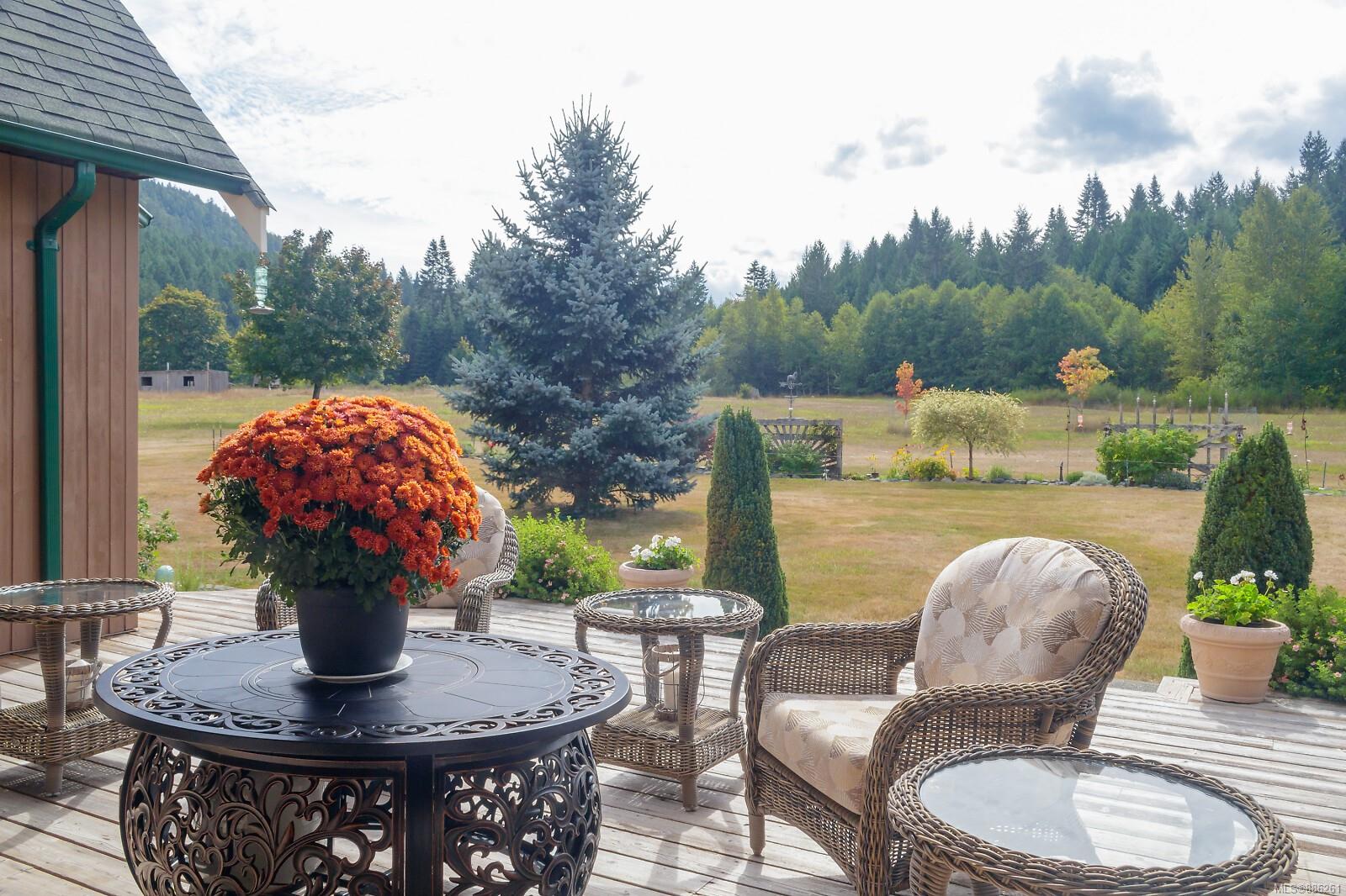 3775 Mountain Rd, Cobble Hill, BC, V9L 6N4 886261 Sarah Doyle