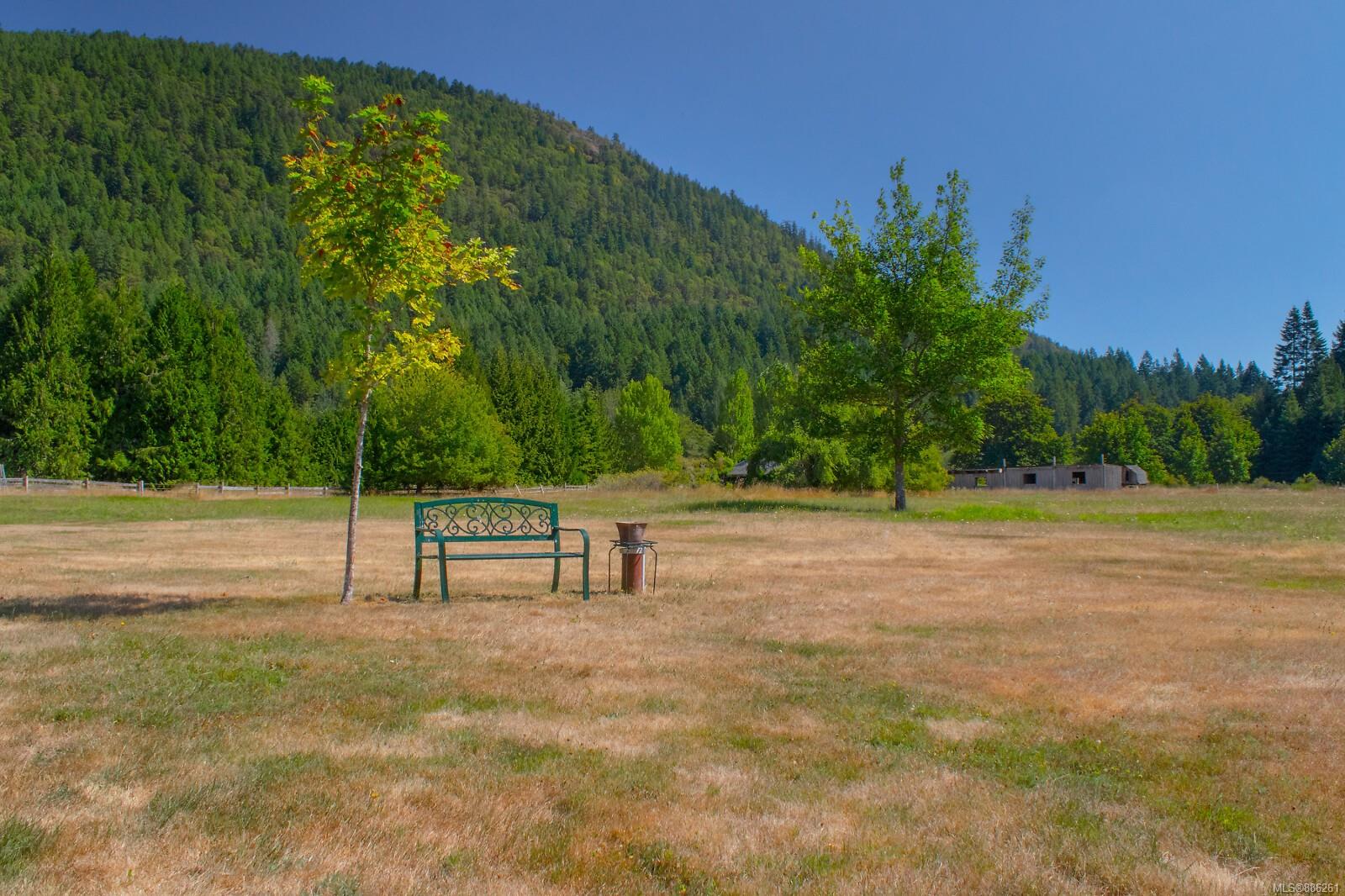 3775 Mountain Rd, Cobble Hill, BC, V9L 6N4 886261 Sarah Doyle
