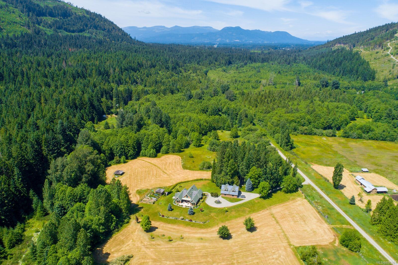 3775 Mountain Rd, Cobble Hill, BC, V9L 6N4 886261 Sarah Doyle