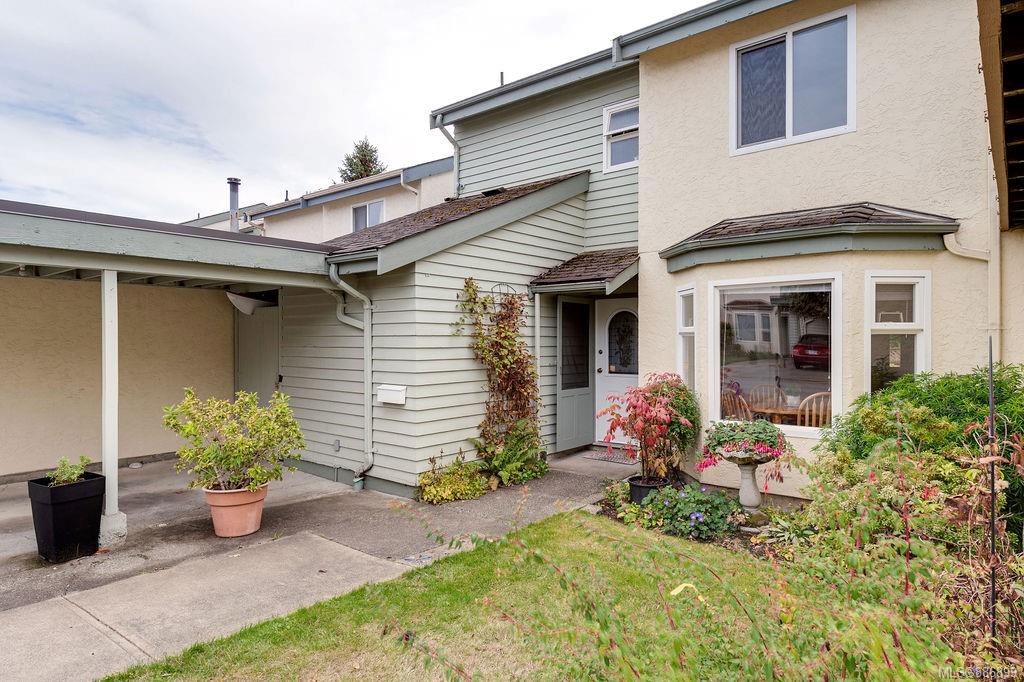 47, 7925 Simpson Road, Central Saanich, BC, V8M 1L3 886899 Rob Rolston Real Estate Agent