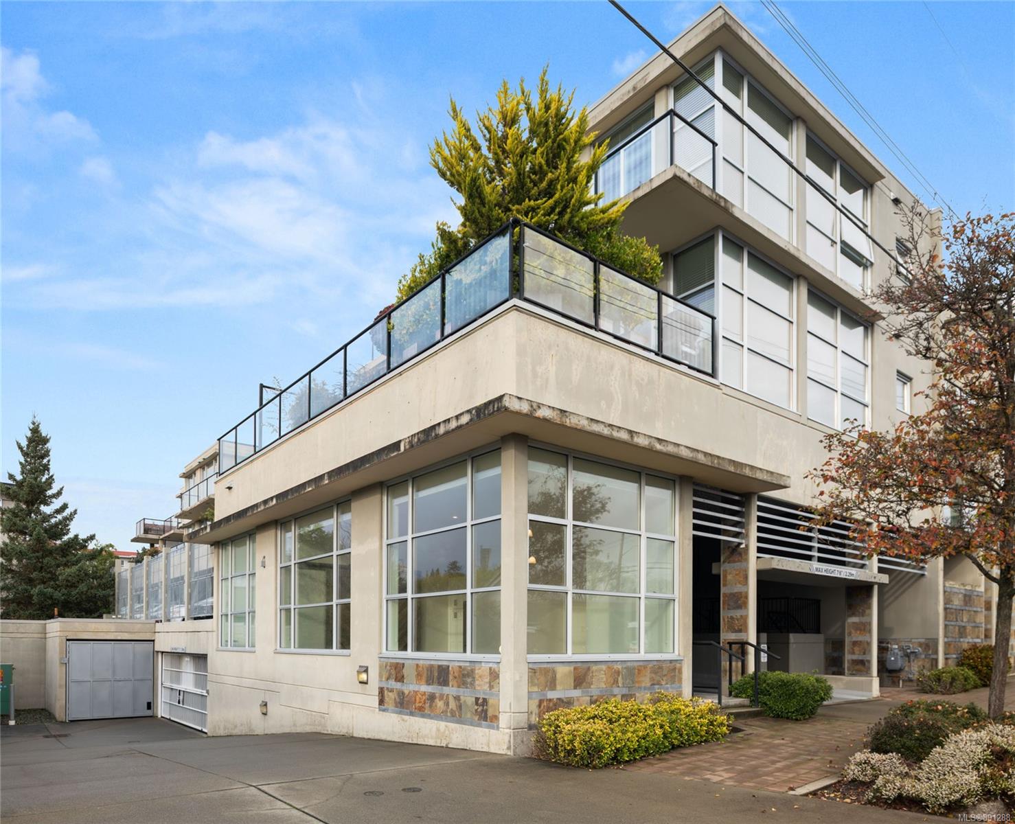 101 1831 Oak Bay Avenue, Victoria, BC, V8R 1C3 891288 Paul Vandermade 101 1831 Oak Bay Avenue, Victoria, BC, V8R 1C3 891288 Paul Vandermade