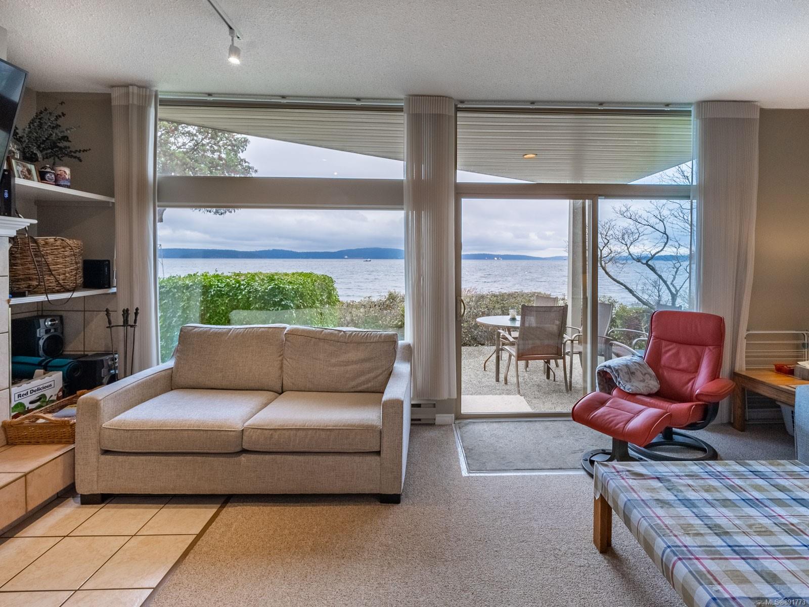 101 3600 Yellow Point Road, Nanaimo, BC, V9G 1E8 891773 Carol