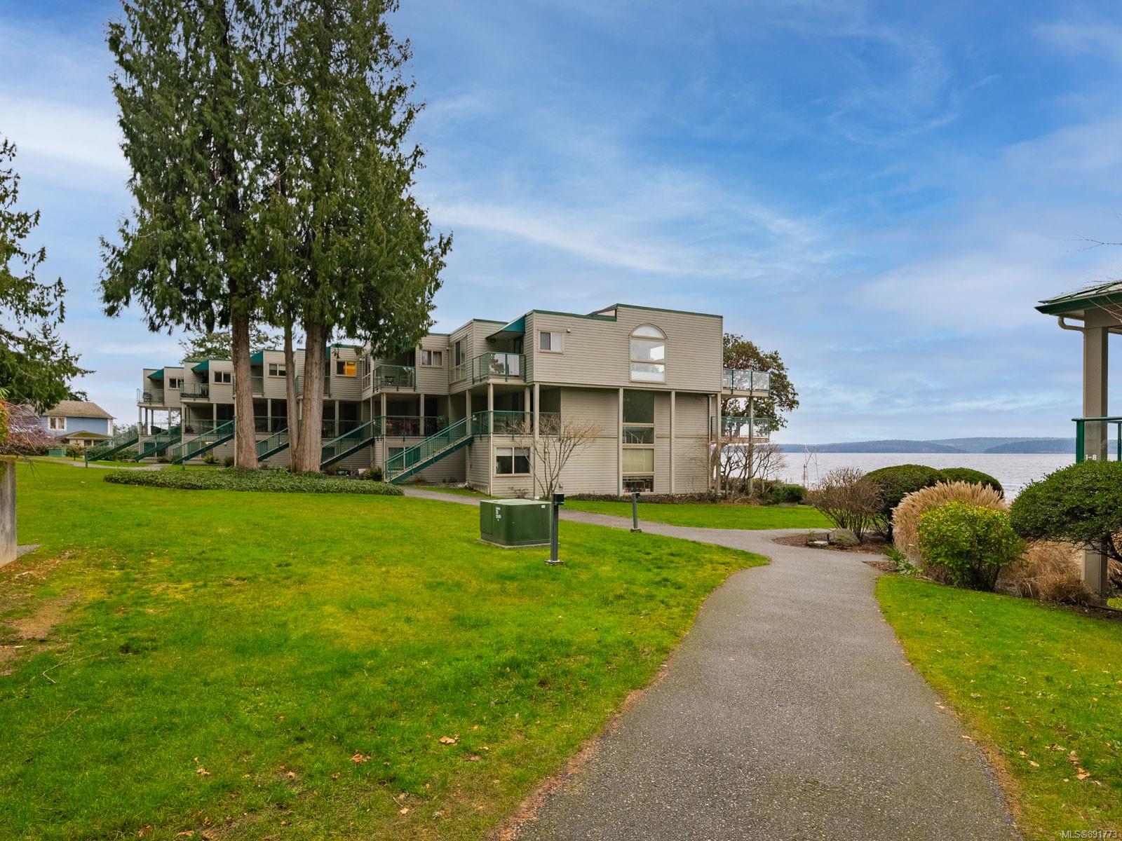 101 3600 Yellow Point Road, Nanaimo, BC, V9G 1E8 891773 Carol