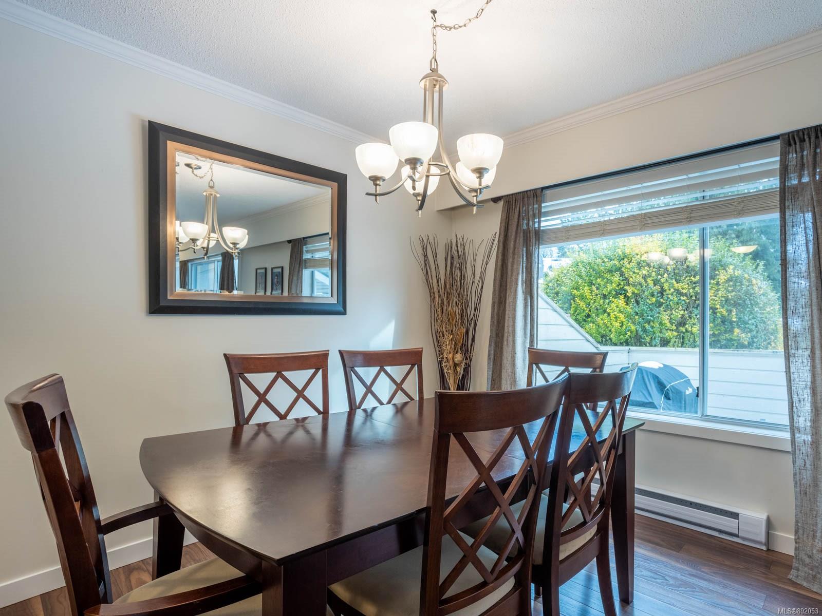 32 1287 Verdier Avenue, Central Saanich, BC, V8M 1H1 892053 Rob Rolston Real Estate Agent