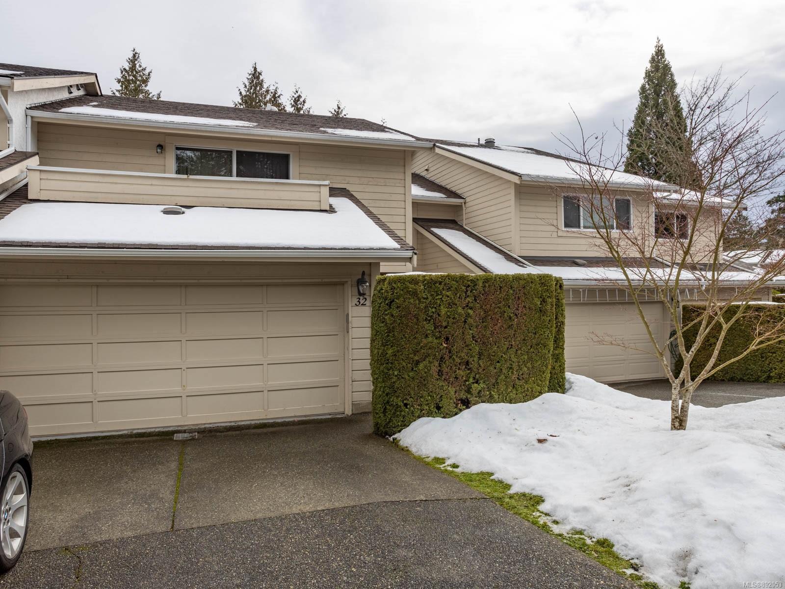 32 1287 Verdier Avenue, Central Saanich, BC, V8M 1H1 892053 Rob Rolston Real Estate Agent