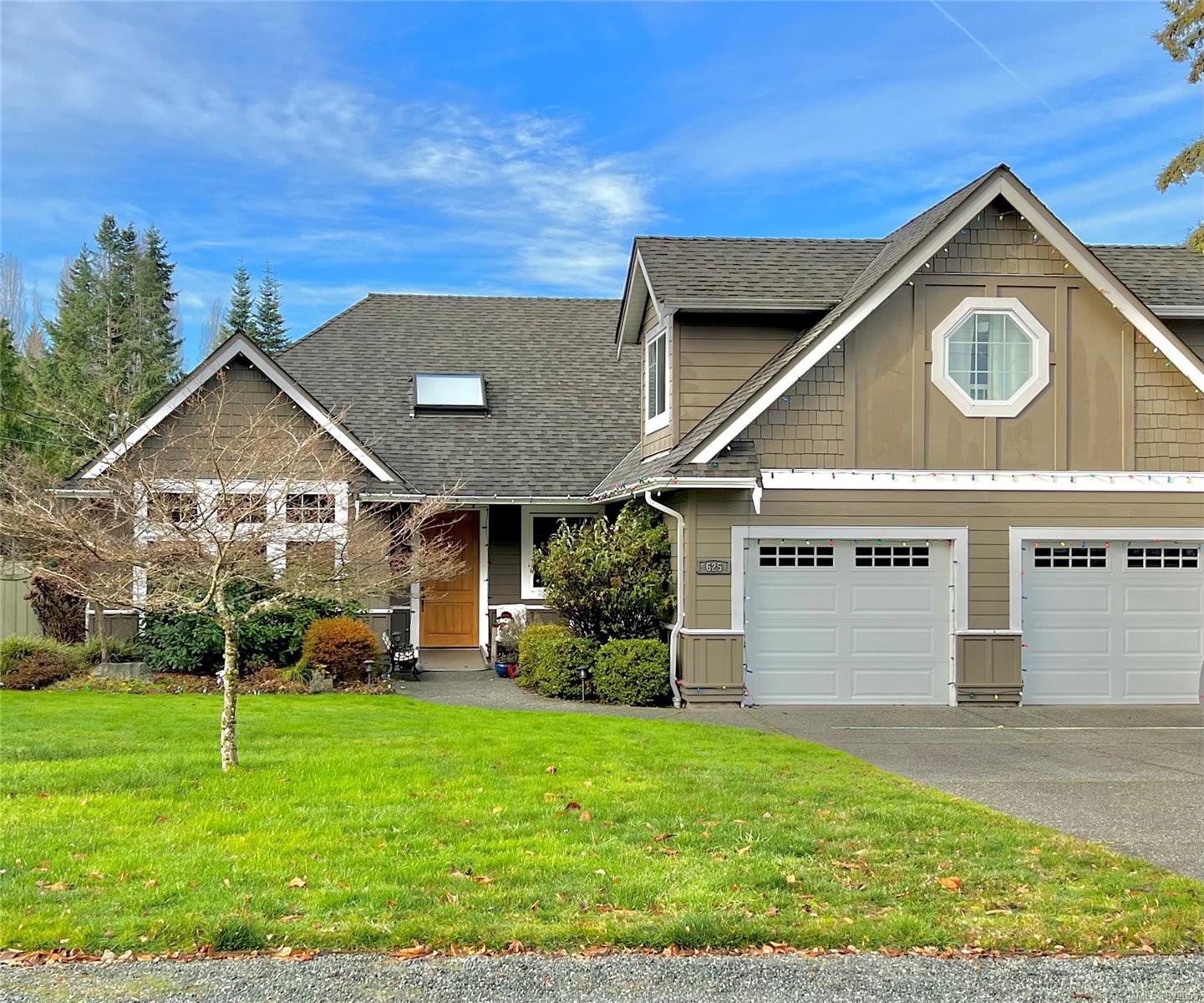 625 Rye Road, Qualicum Beach, BC, V9K 1H8 892055 Oceanside Life