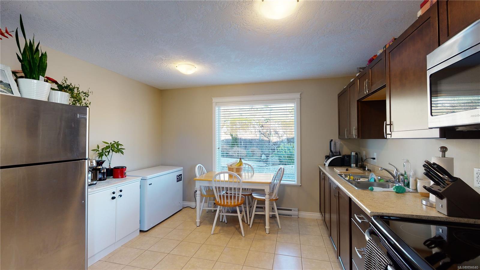 2332 Mountain Heights Drive, Sooke, BC, V9Z 1M4 894640 Your Home Team