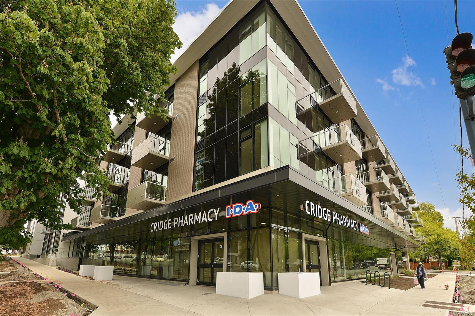 S317 1411 Cook Street, Victoria, BC, V8V 3P6 894772 Miles Takacs