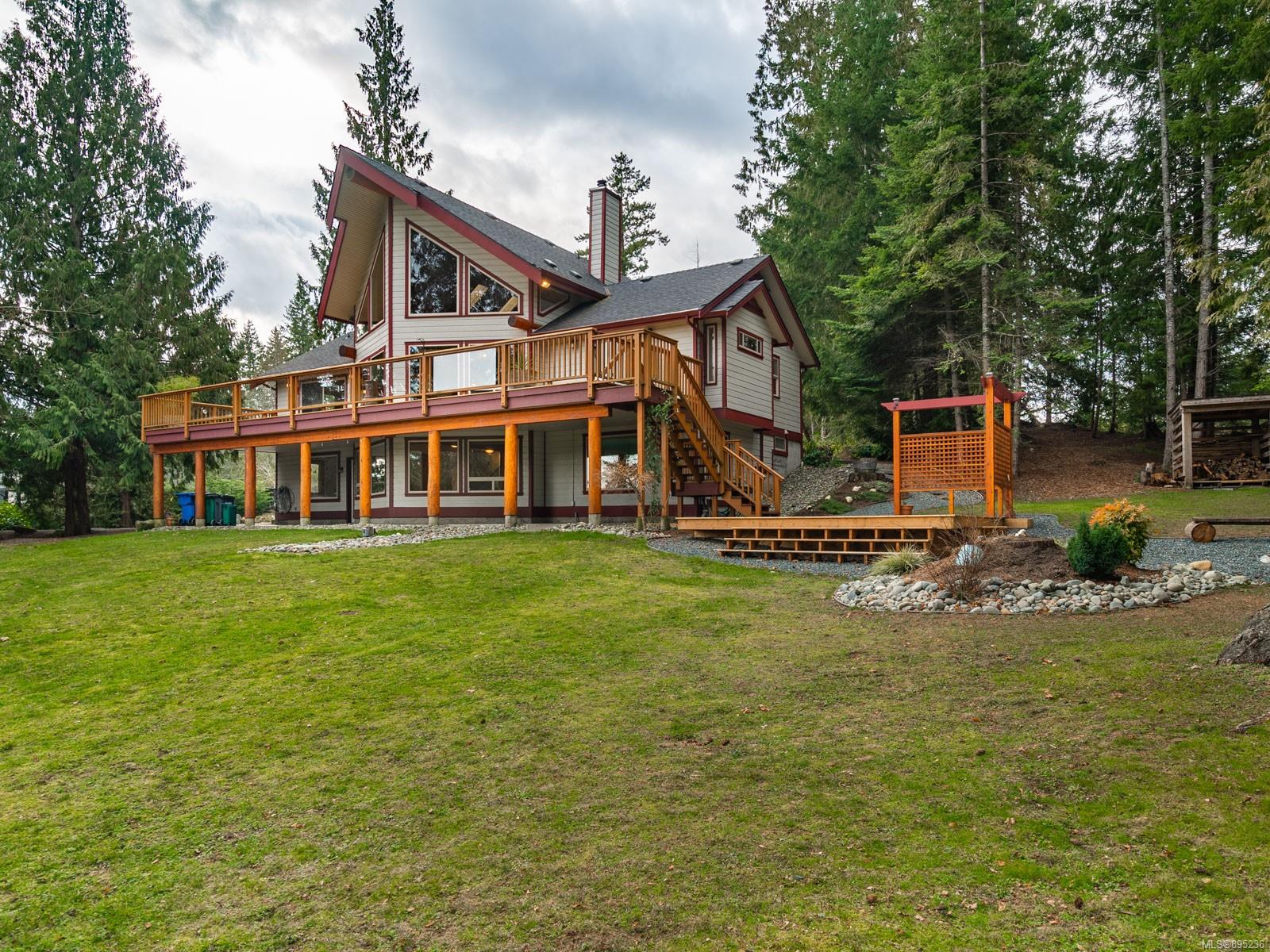 1298 Fielding Road, Nanaimo, BC, V9X 1K8 895236 Susan McGougan