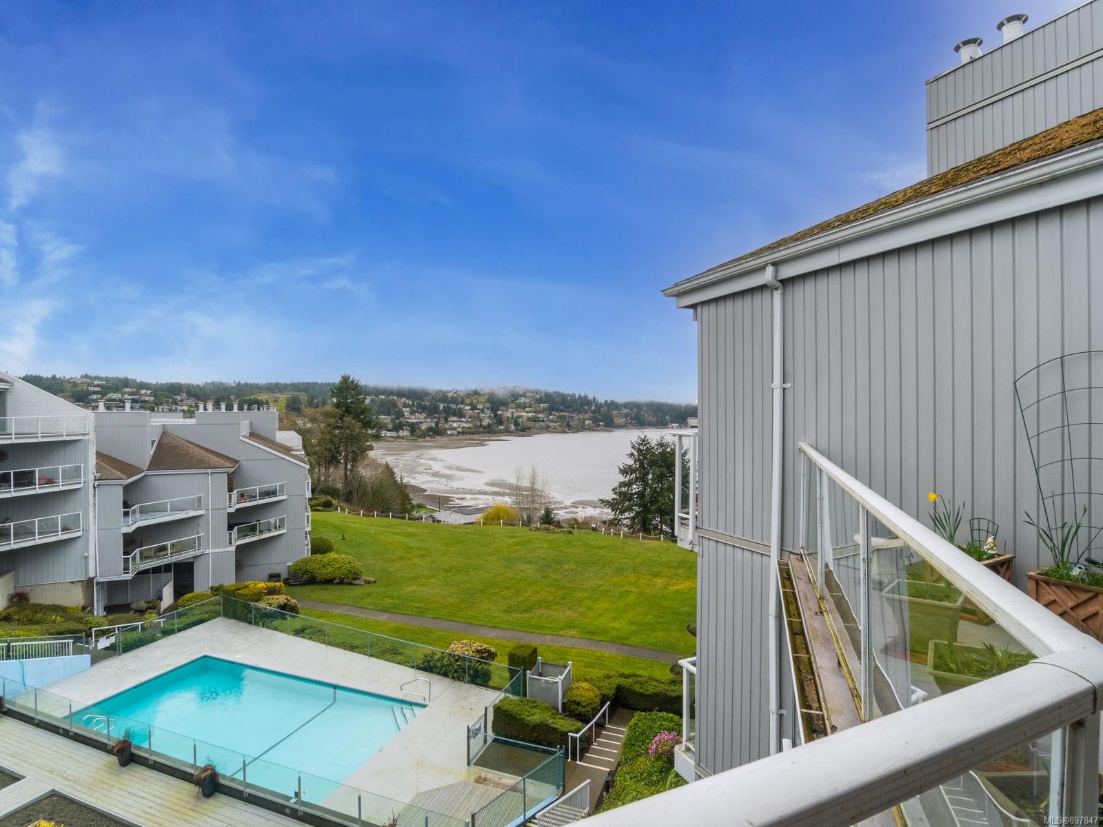 603 2560 Departure Bay Road, Nanaimo, BC, V9S 5P1 897847 Susan