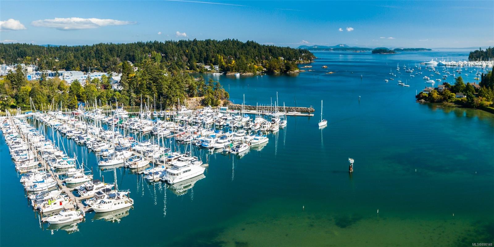 1960 Marina Way, North Saanich, BC, V8W 1B1 898148 Randall Mang