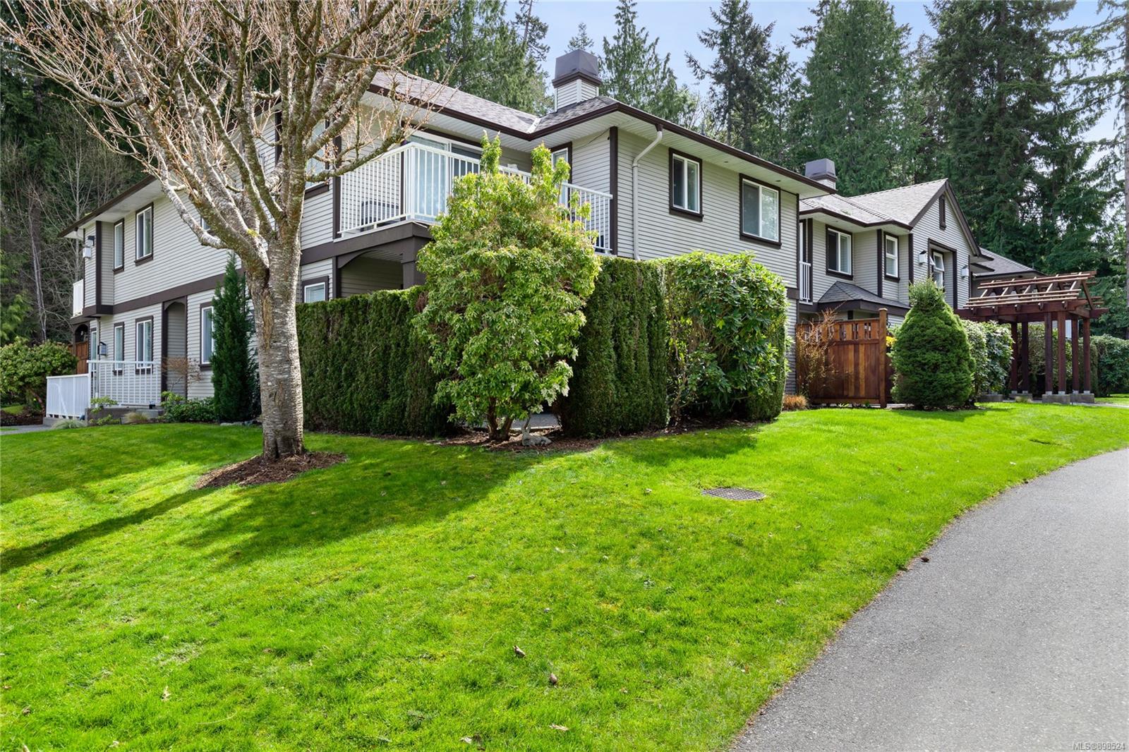 206 440 Schley Place, Qualicum Beach, BC, V9K 2M5 898524 Oceanside