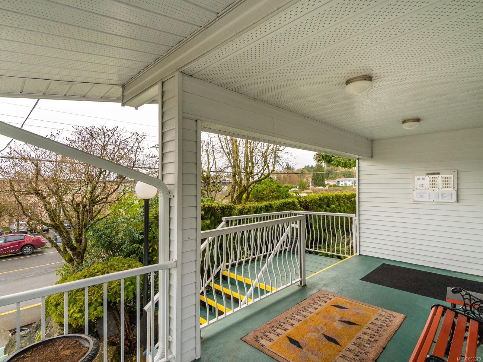 307 9942 Daniel Street, Chemainus, BC, V0R 1K1 898679 Carol