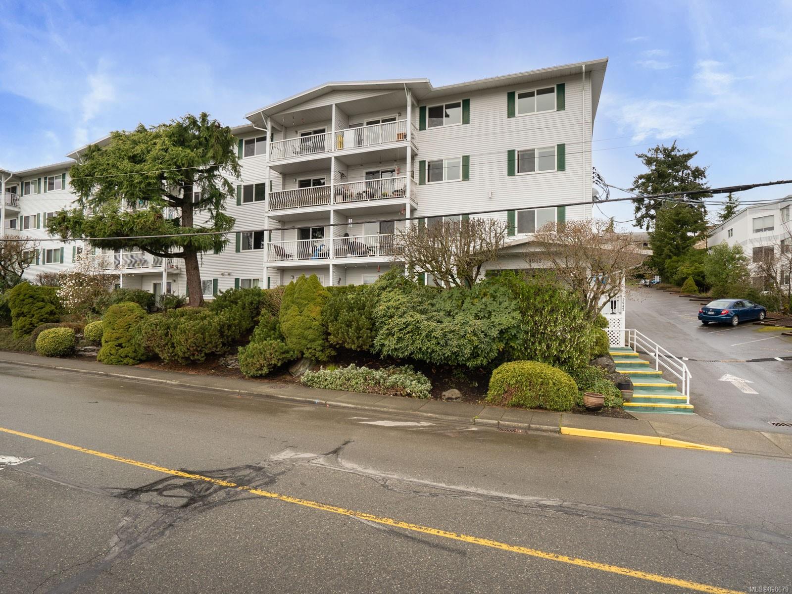 307 9942 Daniel Street, Chemainus, BC, V0R 1K1 898679 Carol