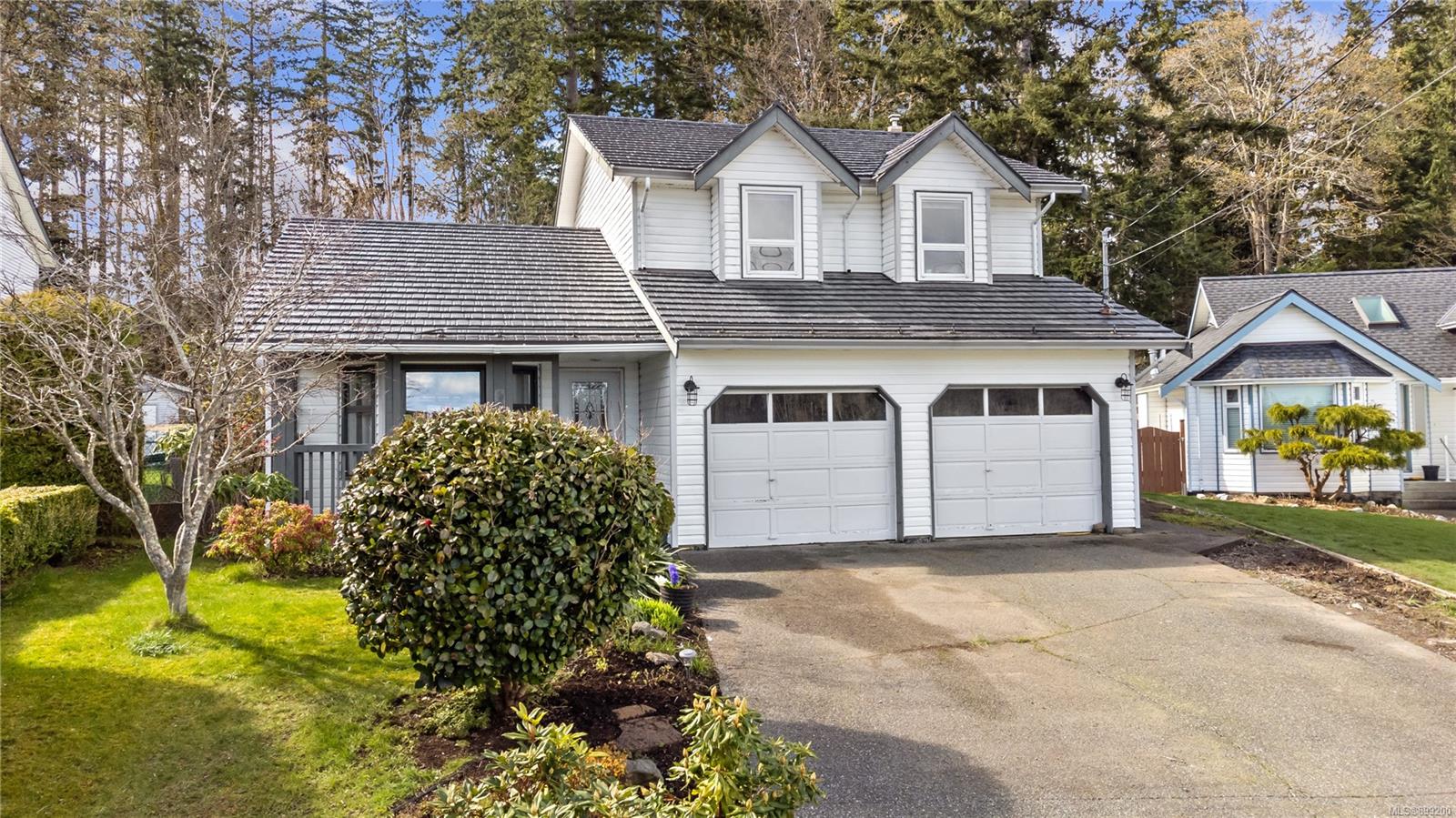 1692 Meadowbrook Drive, Campbell River, BC, V9W 7E7 899200 Vanessa