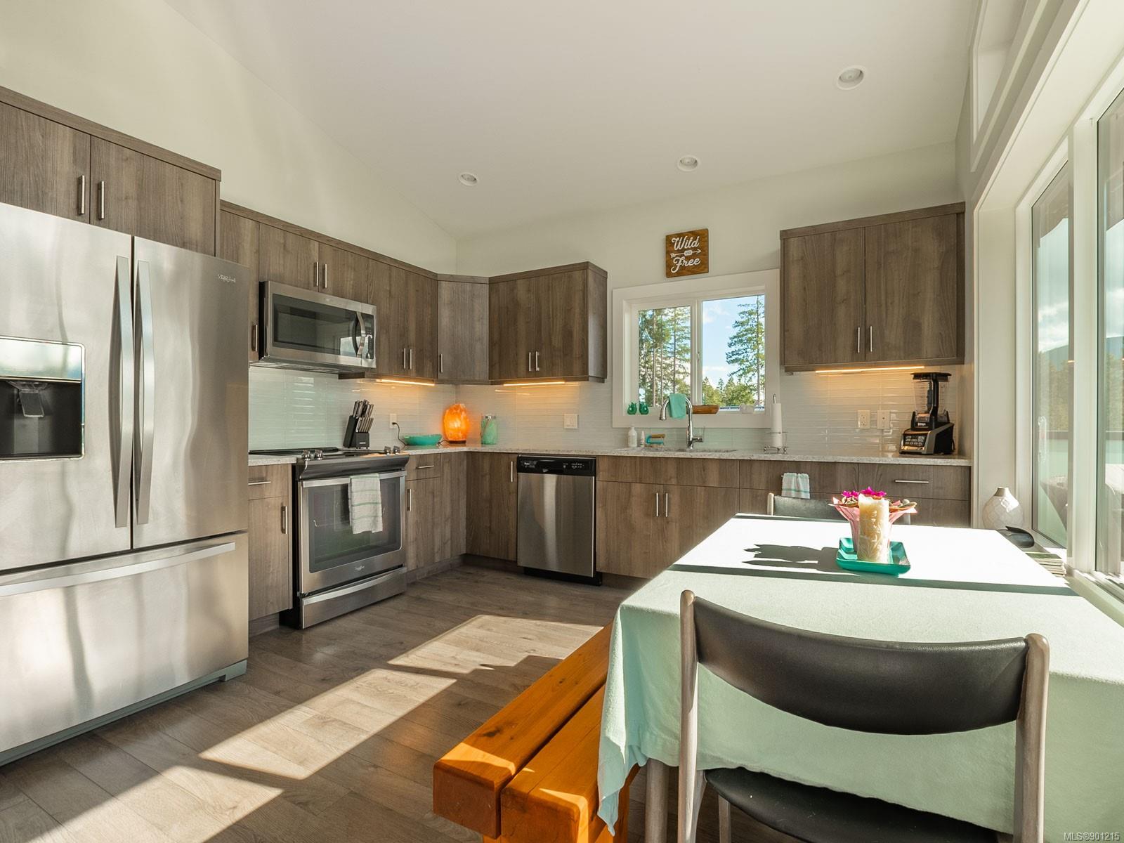 9550 Marble Bay Road, Lake Cowichan, BC, V0R 2G1 901215 Carol