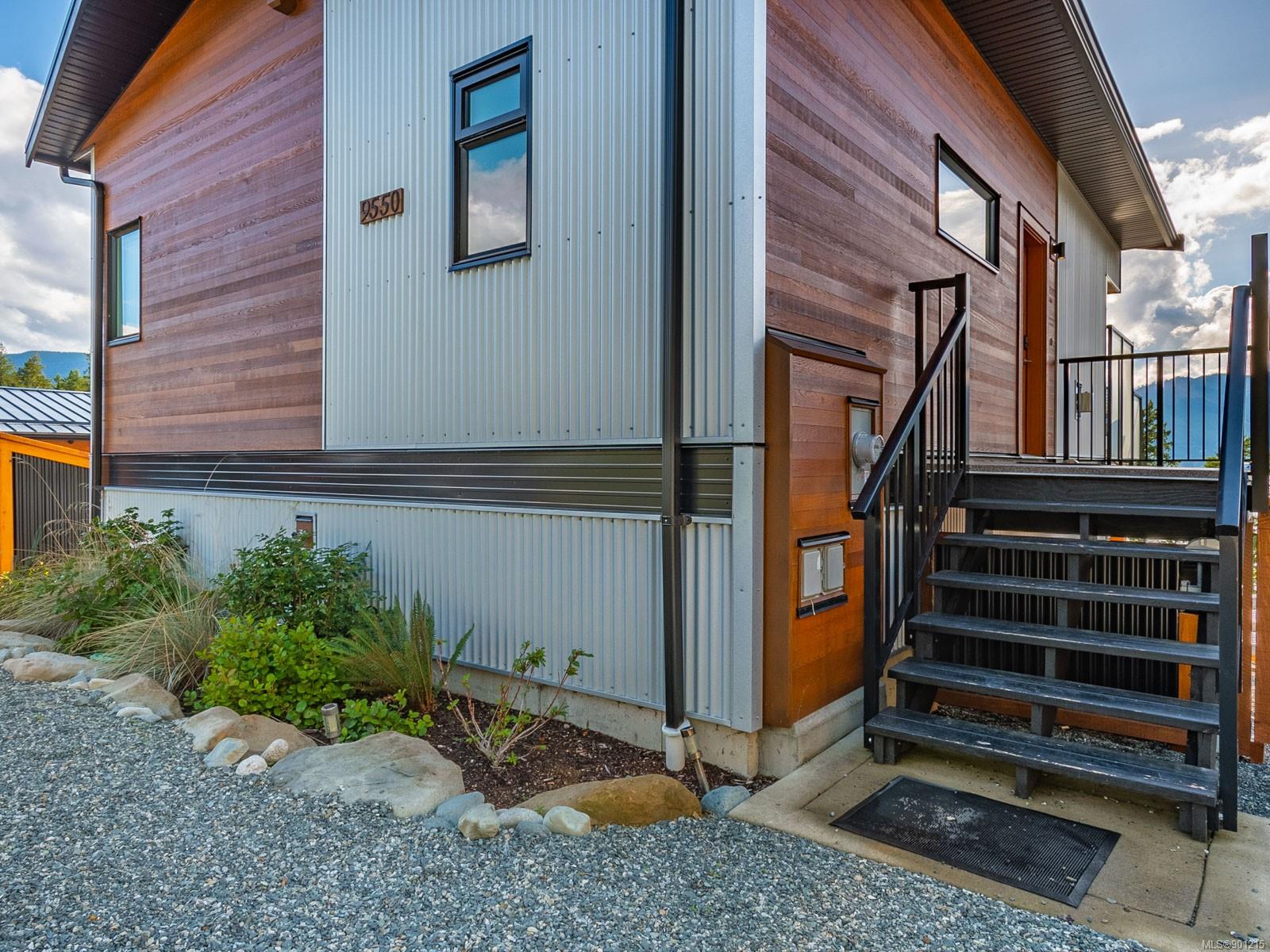 9550 Marble Bay Road, Lake Cowichan, BC, V0R 2G1 901215 Carol