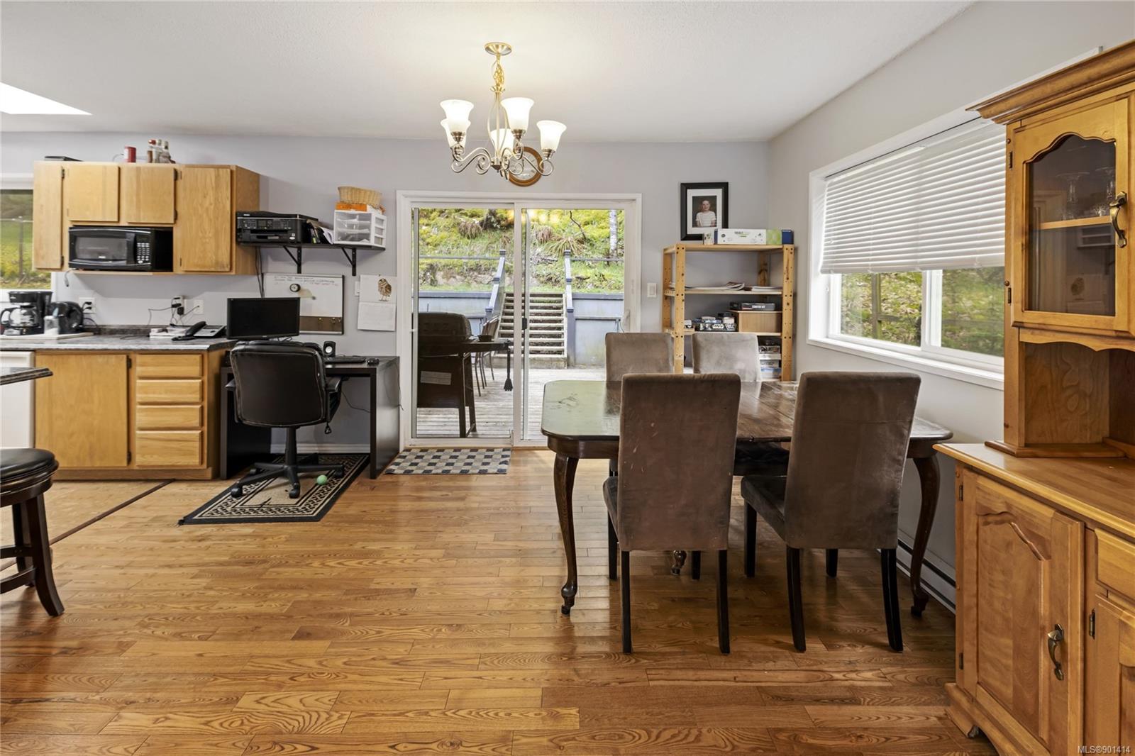 1156 Maple Bay Road, Duncan, BC, V9L 5X1 901414 Per Dahlstrom