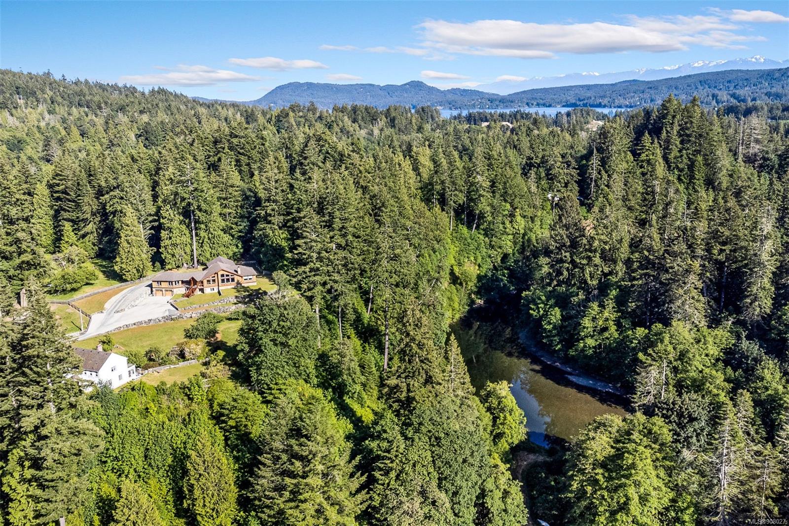 2532 Sooke River Road, Sooke, BC, V9Z 0X8 908027 Paul Vandermade