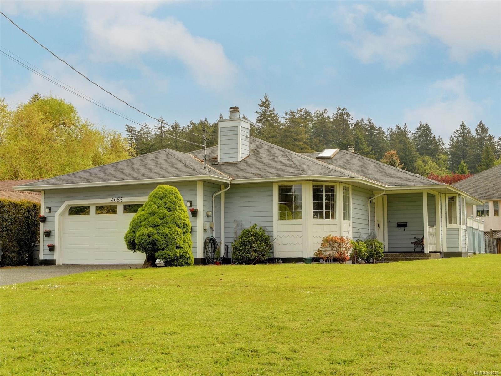 4655 Falaise Drive, Saanich, BC, V8Y 1B4 911276 McMullen Homes Team