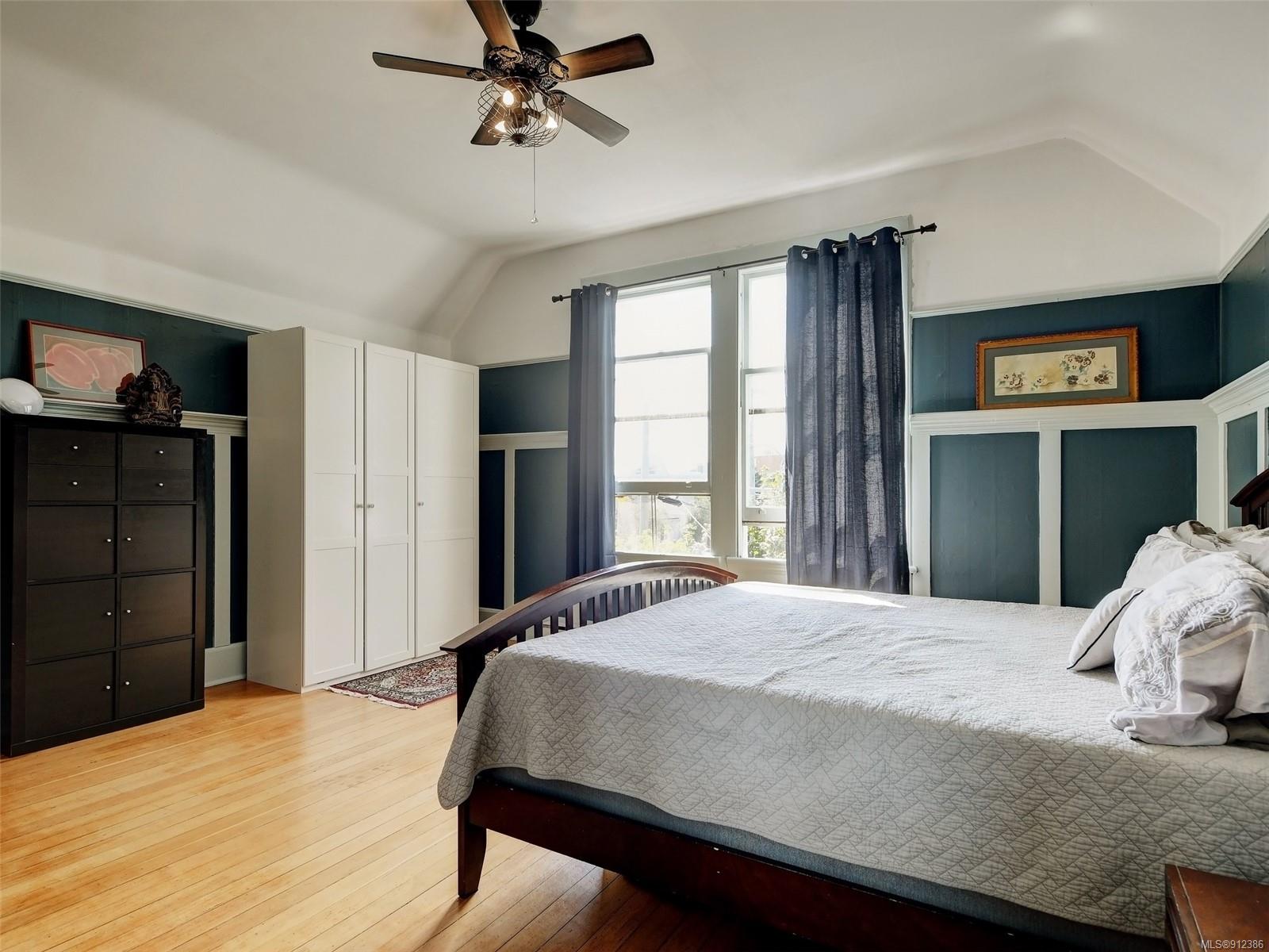 1004 Catherine Street, Victoria, BC, V9A 3V4 912386 Victoria Real