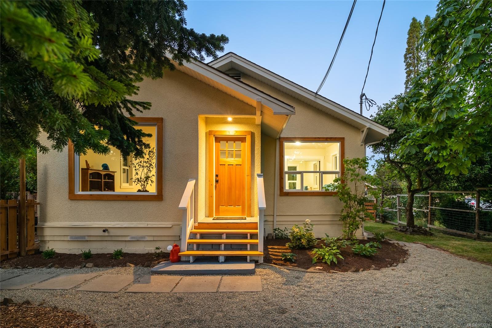 9309 Chemainus Road, Chemainus, BC, V0R 1K5 913271 Carol Warkentin