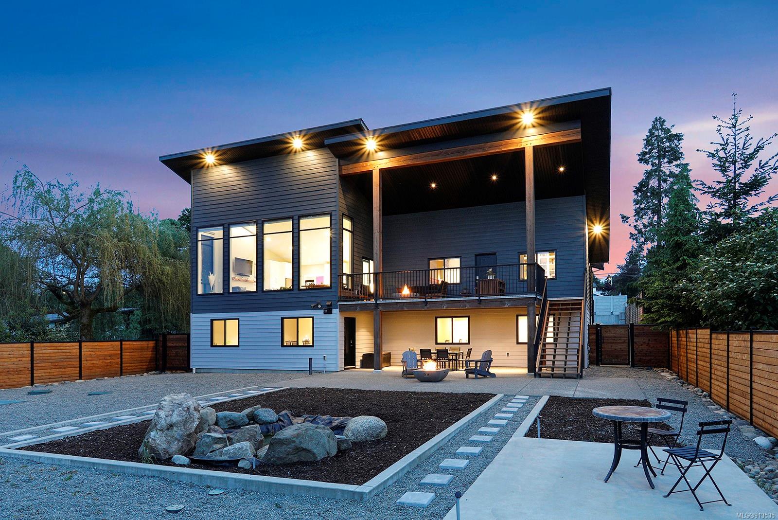 3944 Island Highway S, Courtenay, BC, V0R 2V0 913535 Ty Collyer